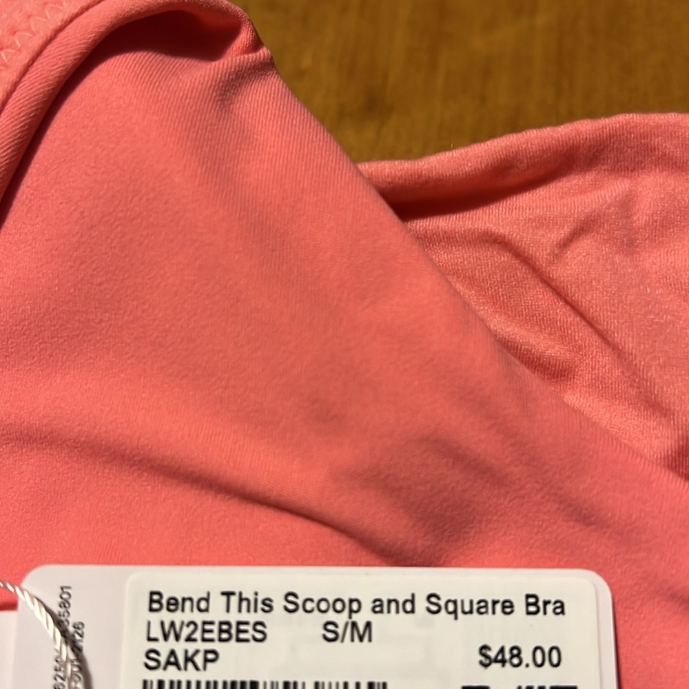 Bend this Scoop and Square Bra - Picture 3 of 3